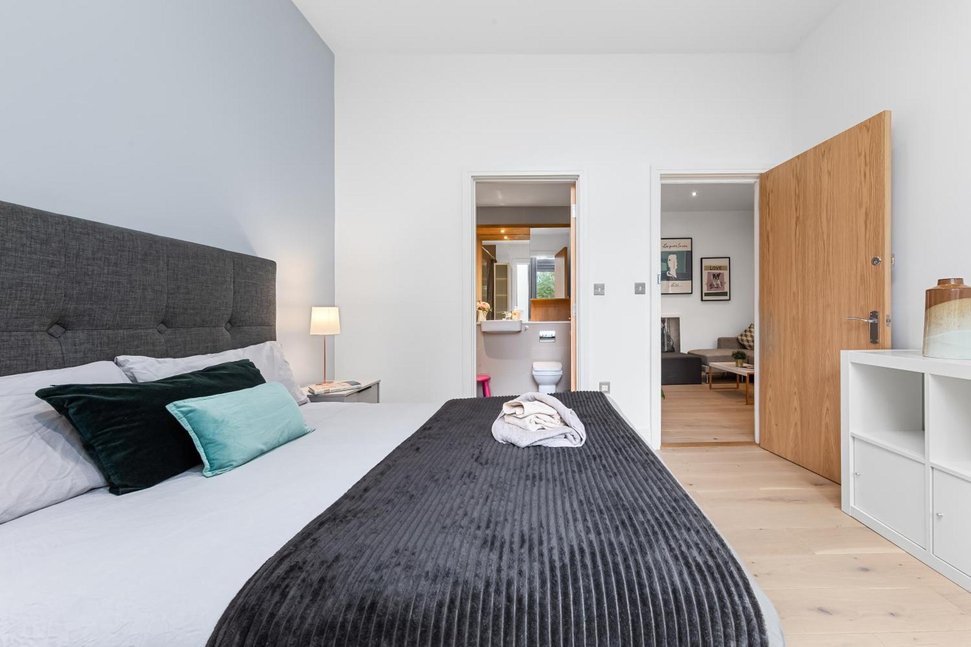 Trendy 2 Bed Flat In Greenwich With Car Parking Londen Buitenkant foto