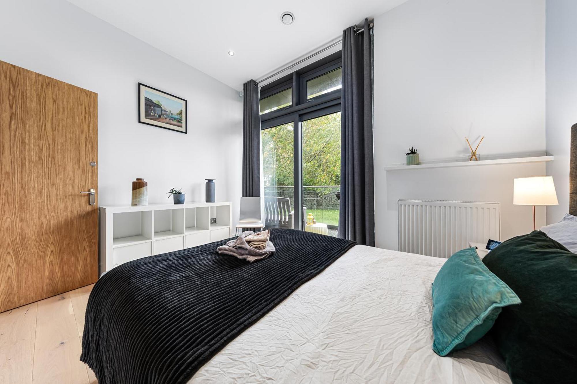 Trendy 2 Bed Flat In Greenwich With Car Parking Londen Buitenkant foto